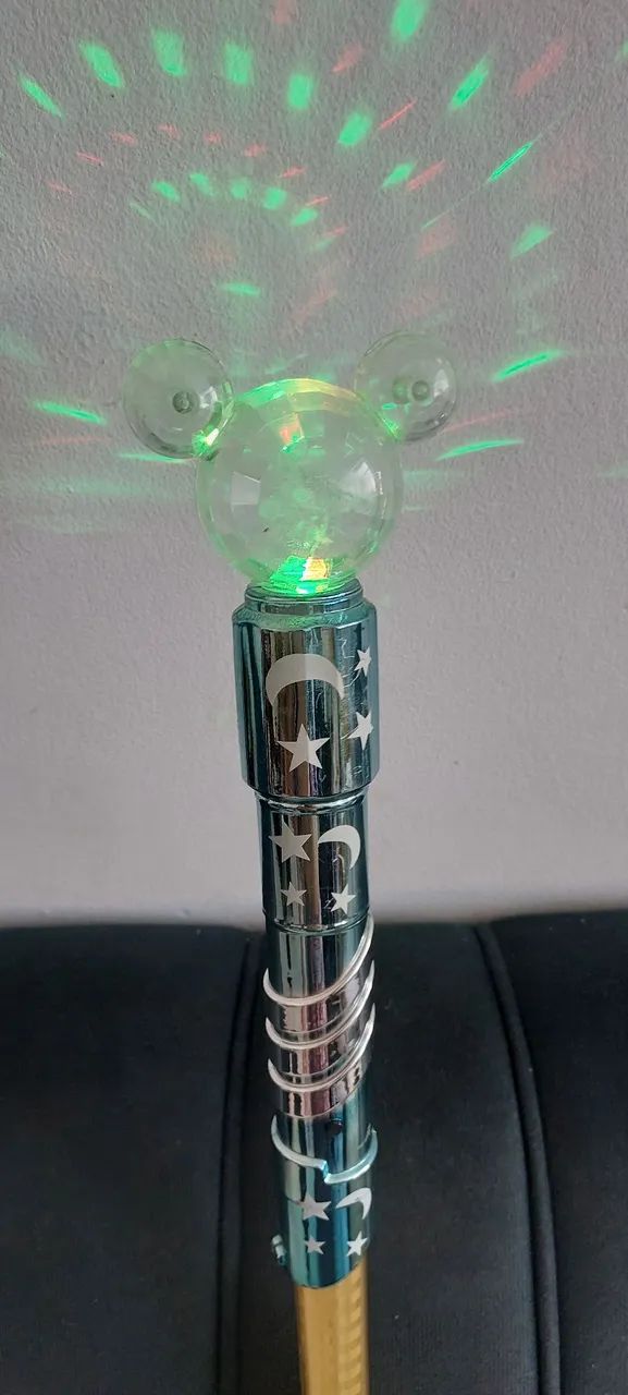 Espada iluminado do Mickey original Disney - Foto 3
