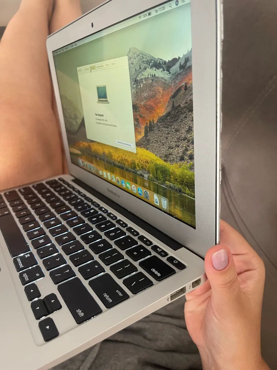 MacBook本体 MacBook Air (11-inch, Mid 2013) i5 128G MacBook Air 11? Apple Mid 2013 | 128GB SSD | Funcionando