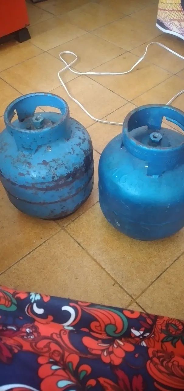 Cada um 160 reais 