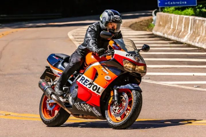 CBR900RR Repsol  - Foto 2