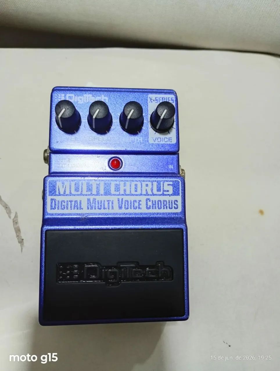 Pedal multichorus digitech