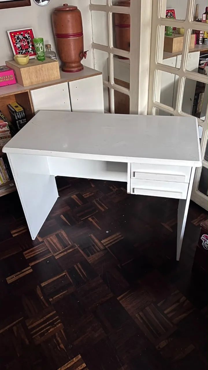 Escrivaninha em Mdf 