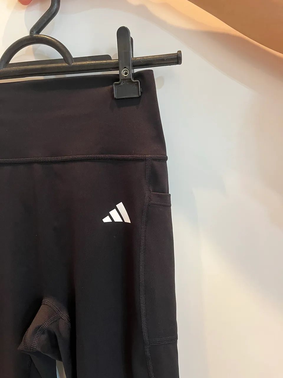 Legging da ADIDAS modelo OPTIMÉ ESSENTIALS STASH POCKET - Foto 3