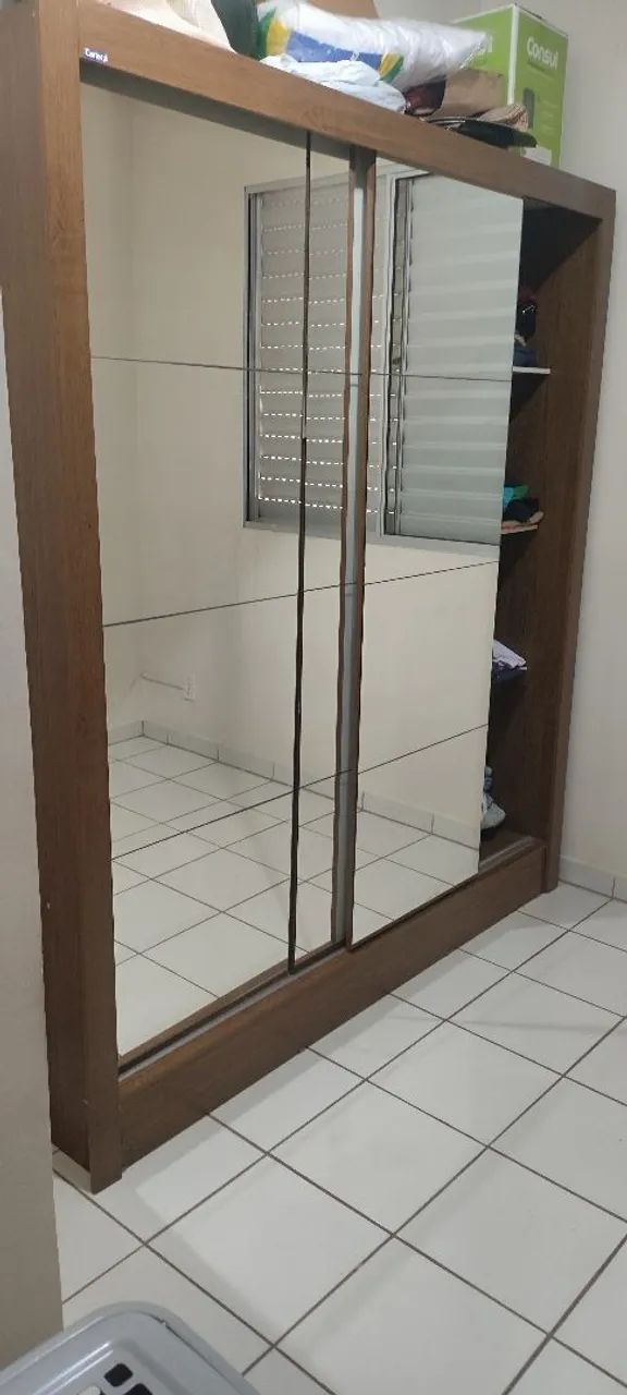 Guarda Roupa espelhado 