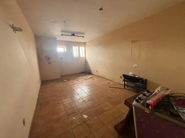Alugo Salas Comerciais Avenida Guajajaras - Foto 2