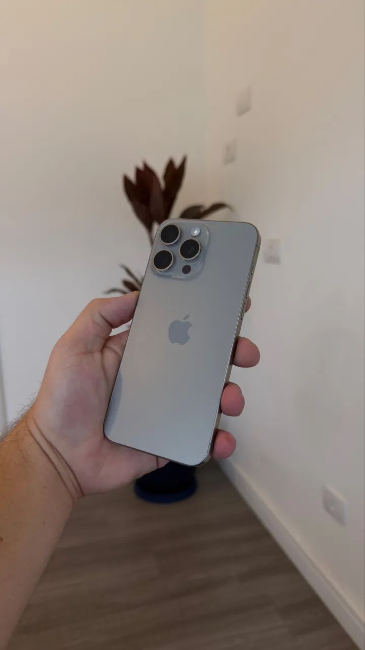 iPhone 15 pro max 256gb Titanium natural  - Foto 3