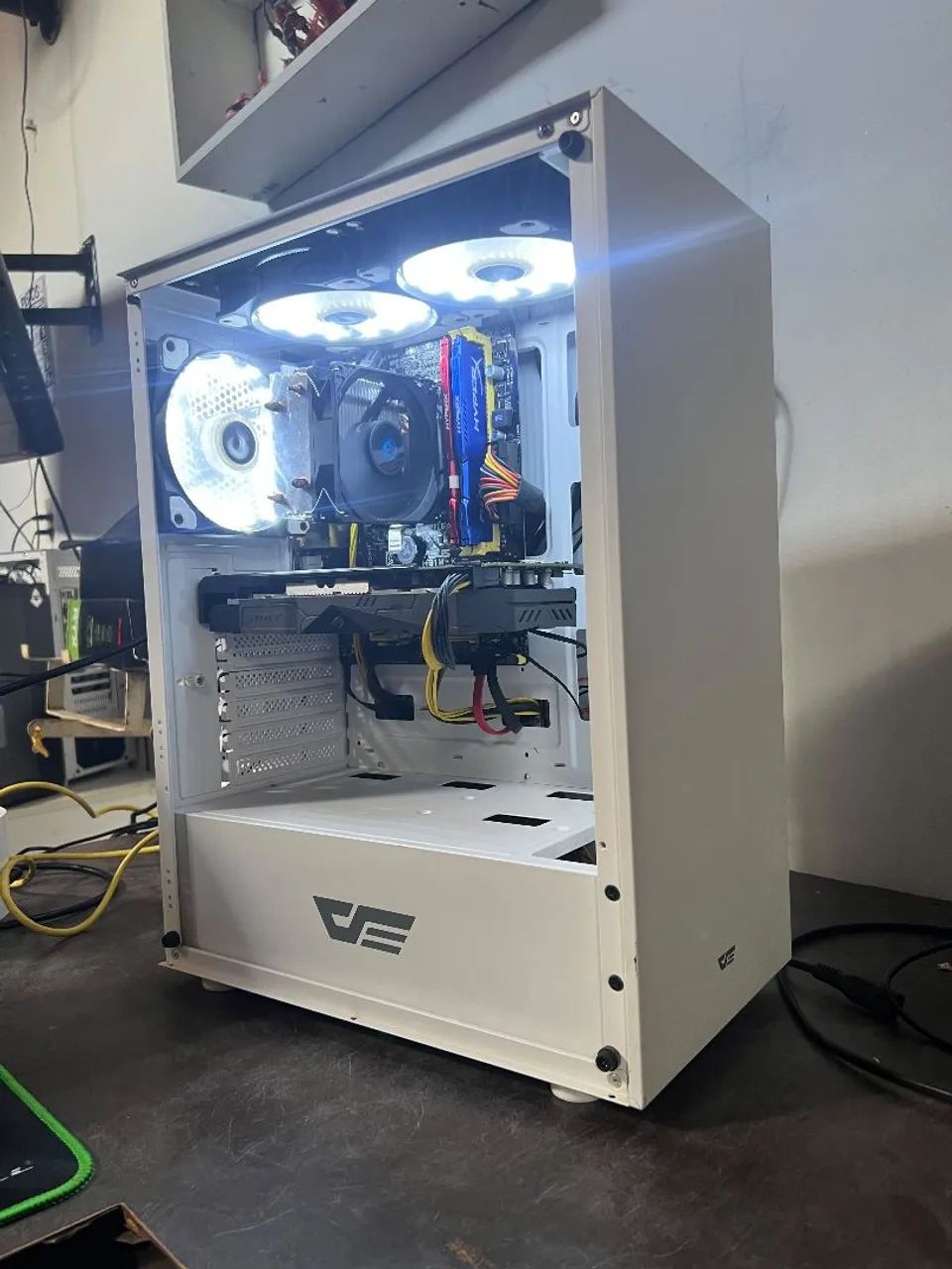 PC GAMER CORE I5 RX 580 8gb 