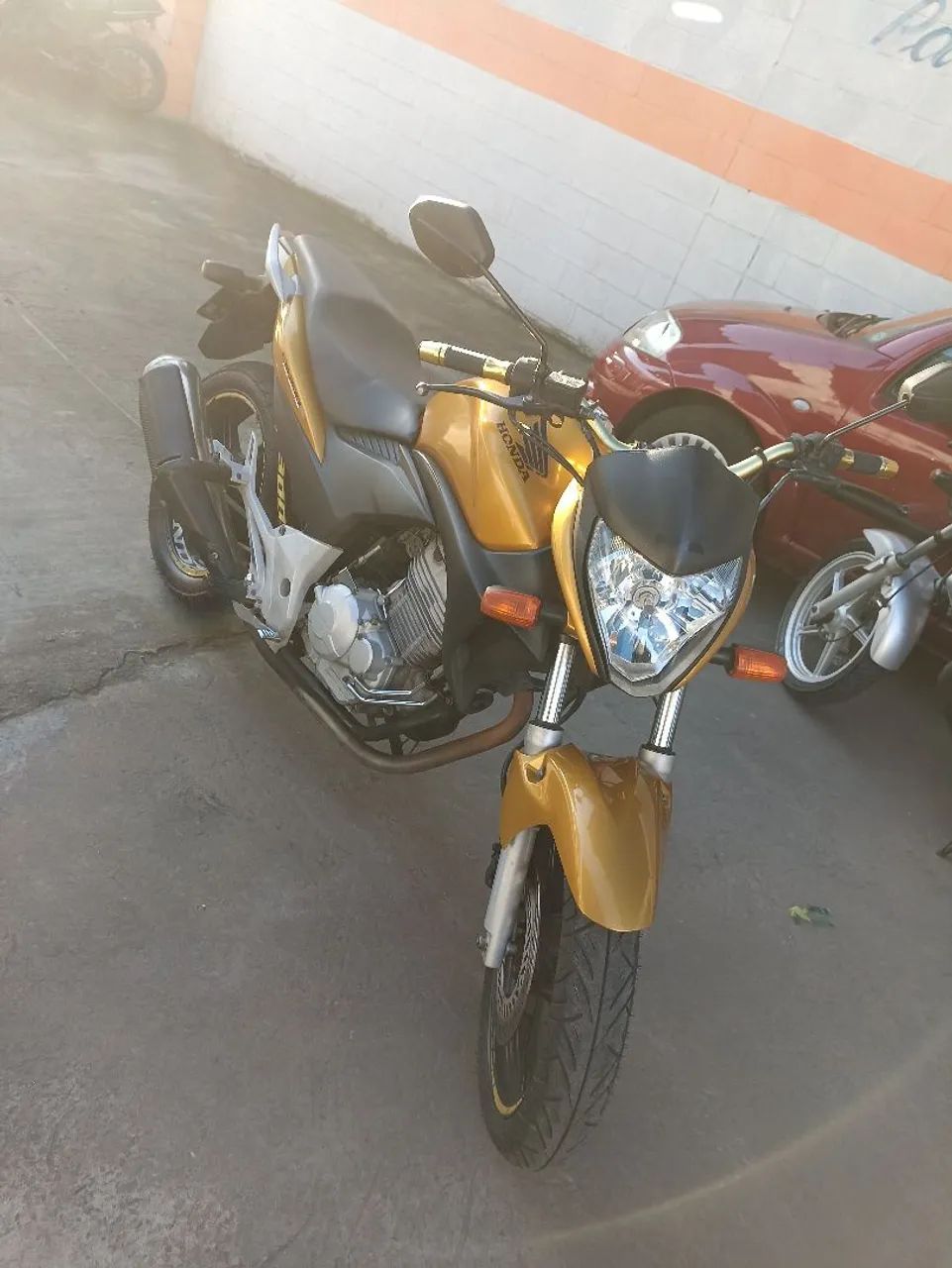 Honda CB300r Ano 2012  - Foto 2