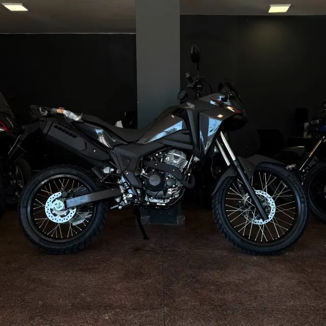 XRE 300 SAHARA STD -- 0KM E PRONTA ENTREGA - Foto 2