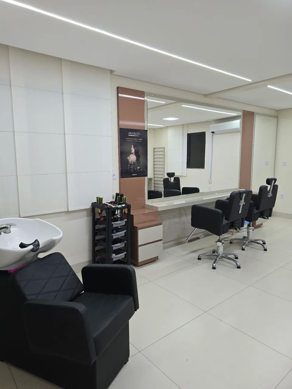 Alugo espaço completo para cabeleireira 