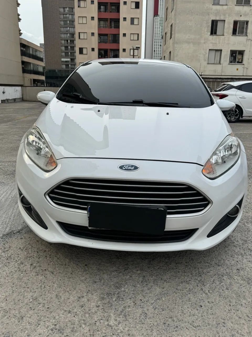 Ford Fiesta Fiesta Sedan 1.6 16V Flex Aut. 2015