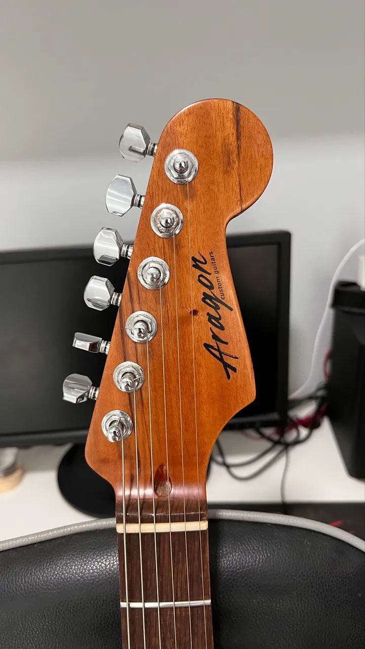 Guitarra Luthier estilo Charvel com Malagoli - Foto 5