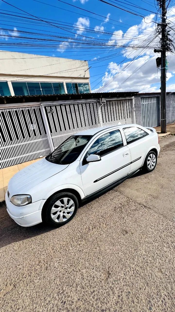 Chevrolet Astra GL 1.8 MPFI 3P 2000