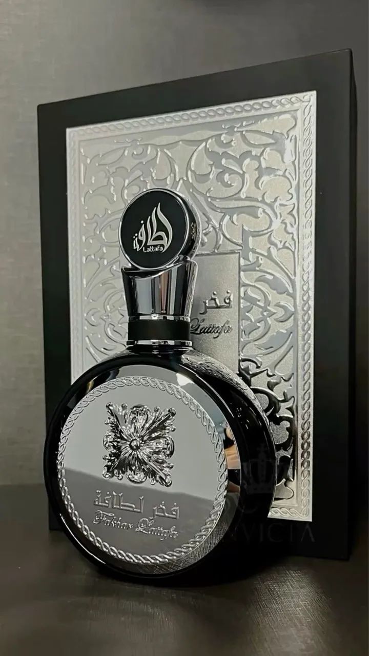 Fakhar Black 