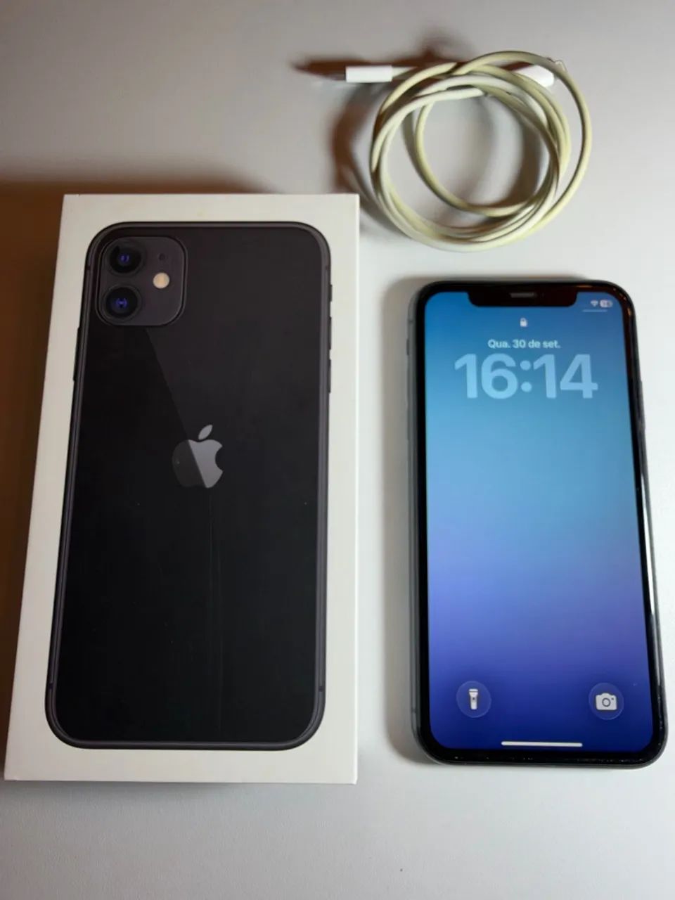  iPhone 11 128GB Preto - Impecável e Todo Original