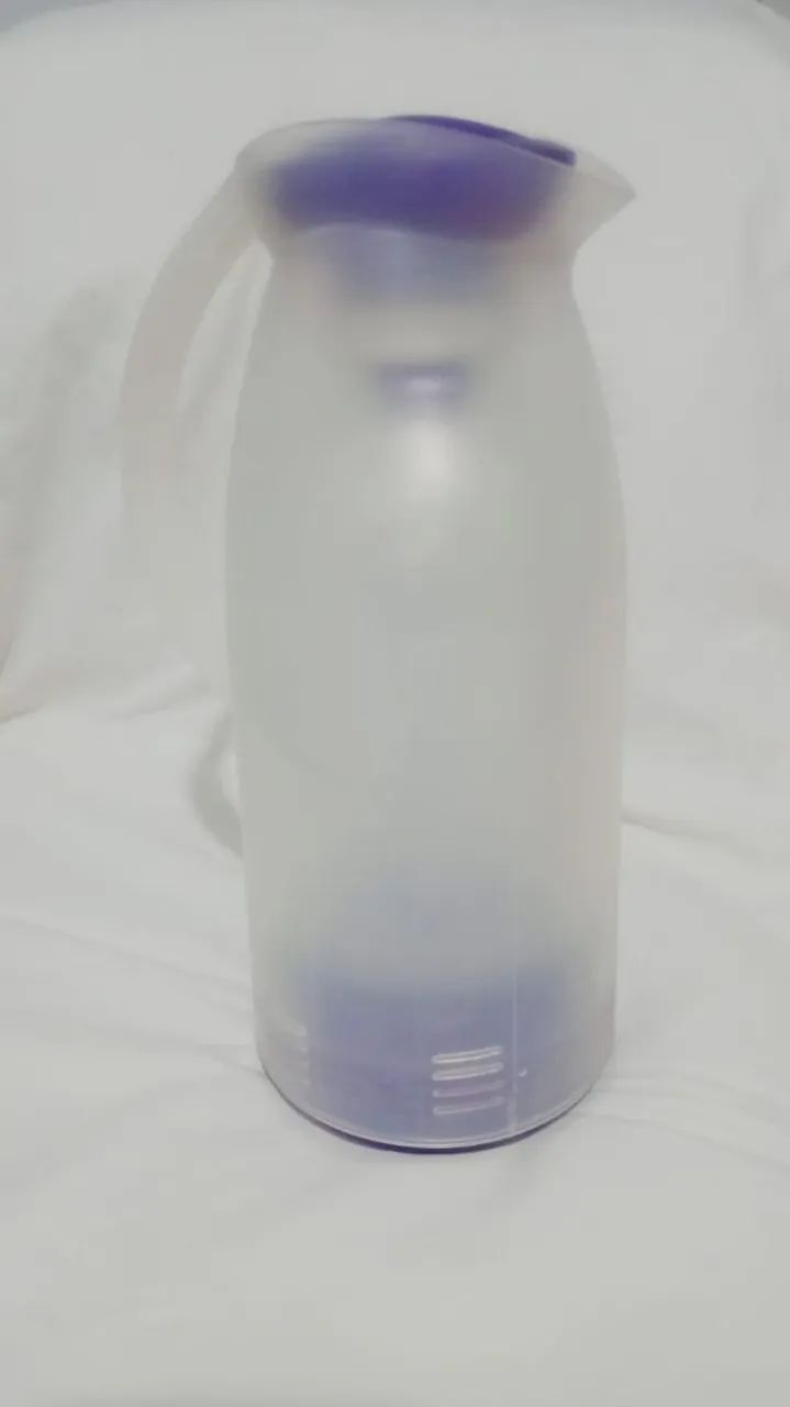 Garrafa térmica para sucos e bebidas 
