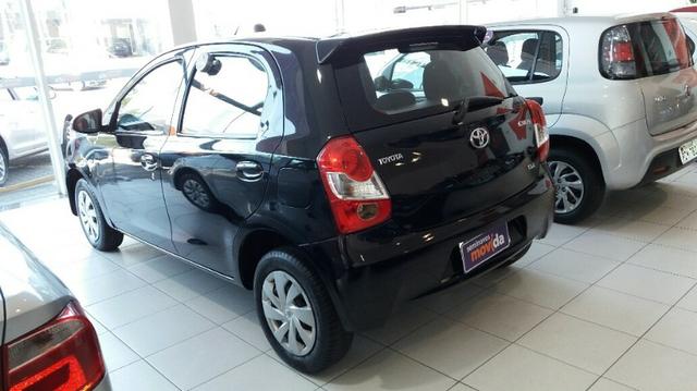 Toyota Etios - Foto 3