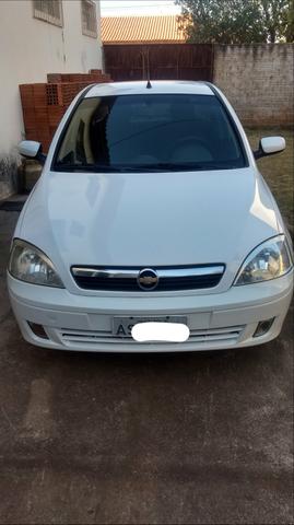 Corsa sedan $16.000,00
