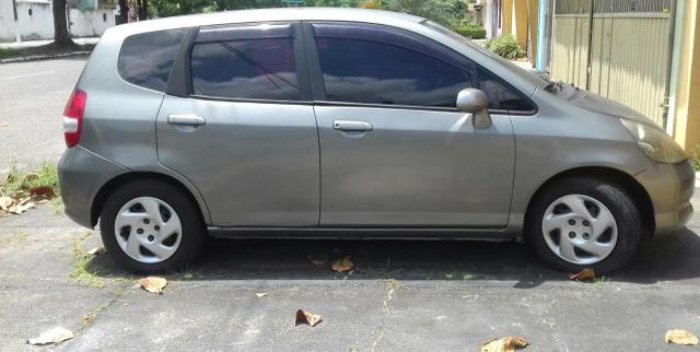 Honda fit. 2003/04 . 12 mil reais. (vc vai gostar)aceito proposta