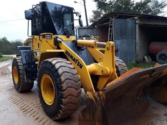 Pá Carregadeira Komatsu Wa200