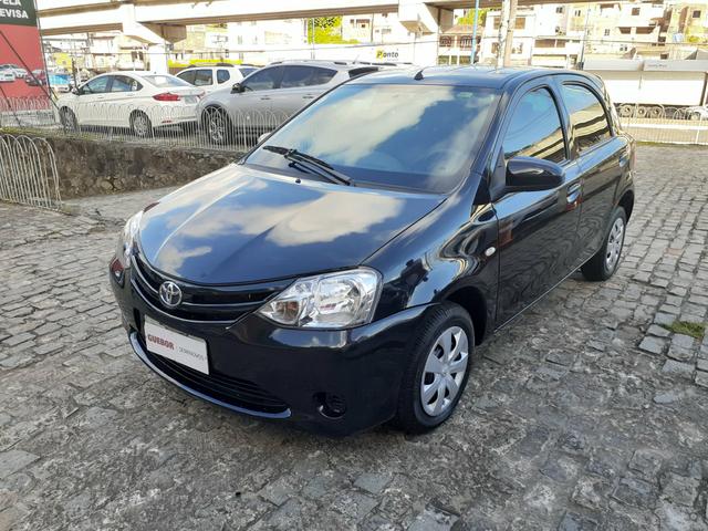 Etios X 1.4 2014 - Foto 2