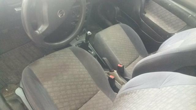 Vendo astra 2001 com gnv - Foto 6