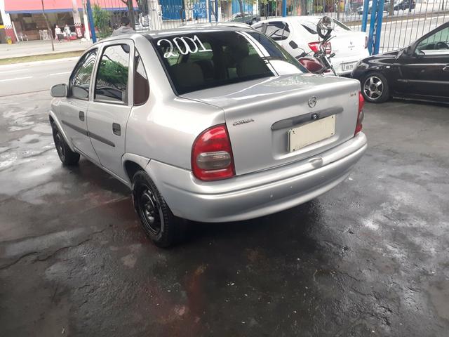 Corsa sedan1.0 2001 - Foto 5