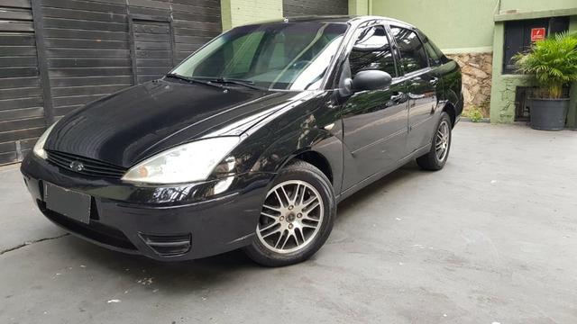 Ford Focus Sedan 2.0 Automático Completo