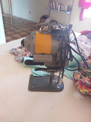 Máquina de corte