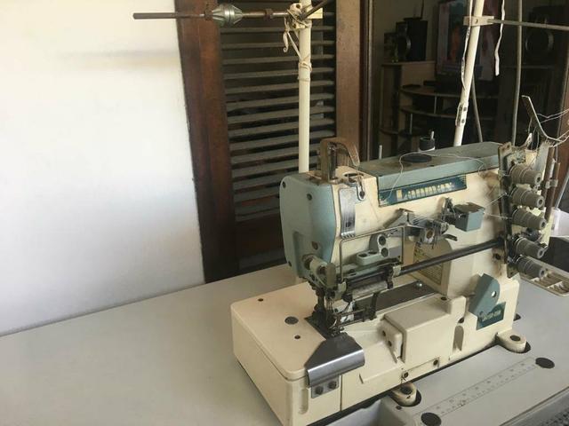 Vendo maquina BT . maquina muito boa, funcionando perfeitamente