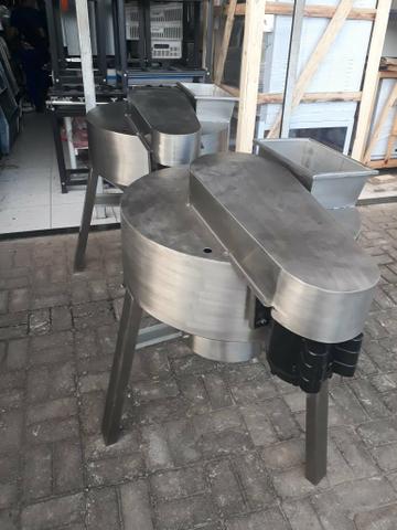 Maquina depenadeira de frango inox - Foto 4