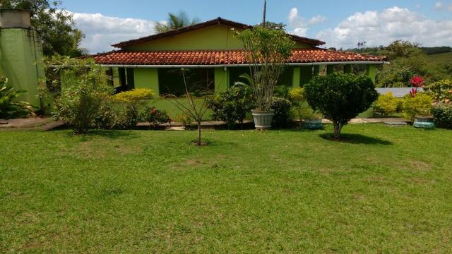 Belíssima chácara na região de São Gonçalo, casa com piscina - Foto 2