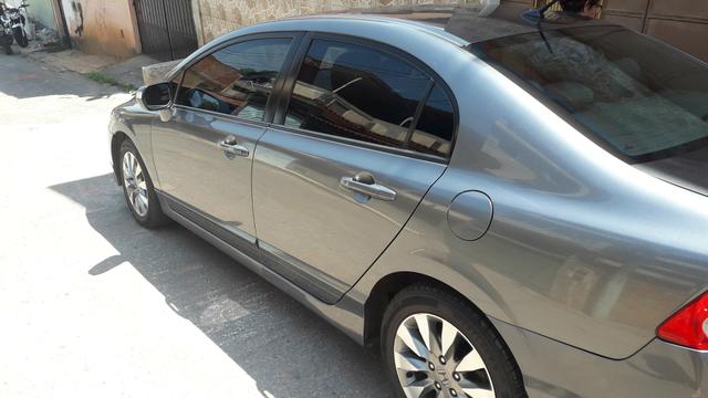 Civic km baixíssimo - Foto 4