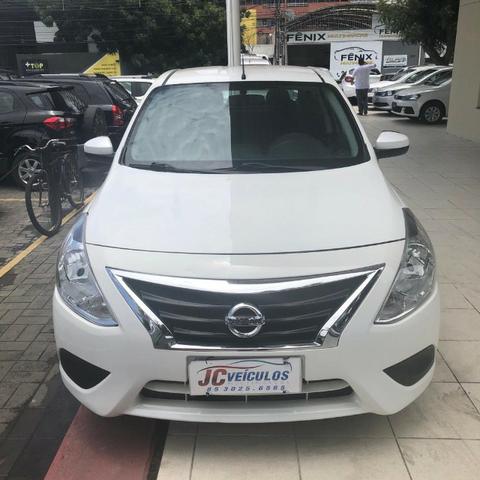Nissan Versa 1.6 S - Foto 2