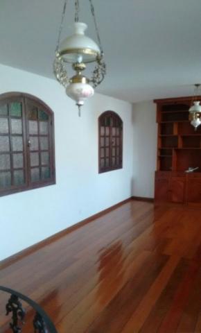 Rm imóveis vende excelente casa no caiçara, localizada em um dos melhores pontos do bairro