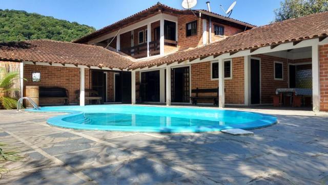 Casa à venda com 5 dormitórios em Itinga, Joinville cod:39