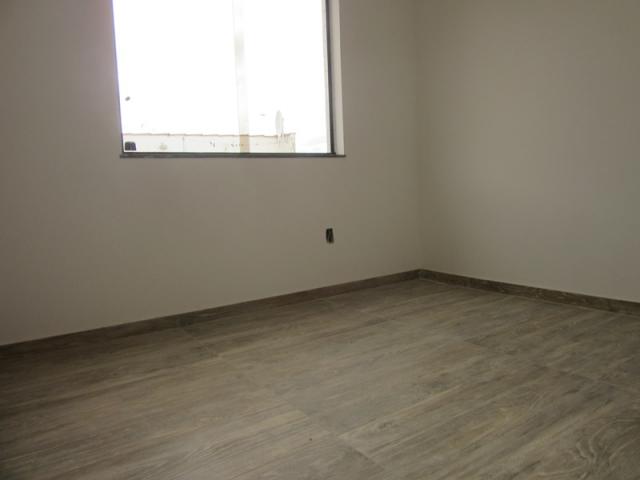 Lançamento no bairro Caiçara, prédio novo, 100% revestido com elevador! - Foto 13