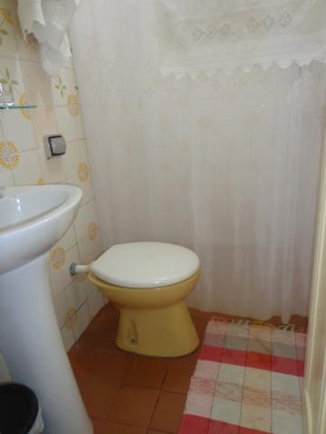 Excelente casa com 04 quartos - Foto 17