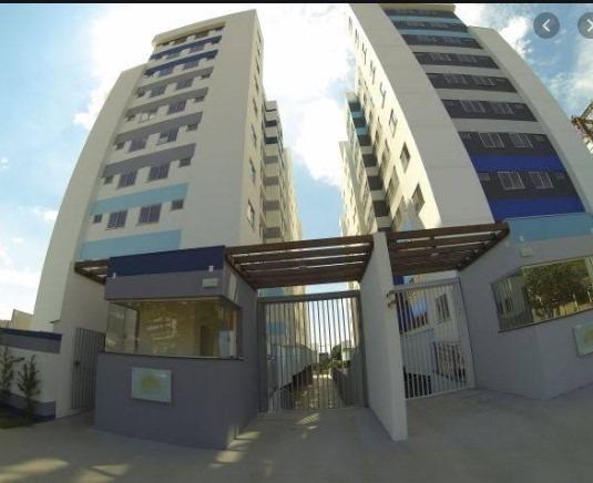Alugo quarto em ap no alvorada