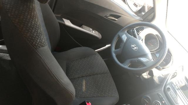 Vendo HB20