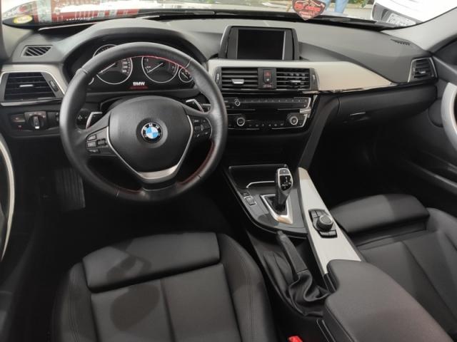 BMW 320i 2.0 SPORT 16V TURBO ACTIVE 2017 - Foto 7