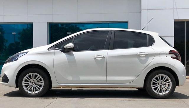 Peugeot 208 18/19 - Foto 5