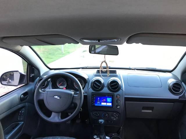 Ford Fiesta - Foto 5
