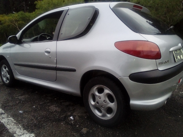 Peugeot 206 quik silver 2003 - prata - Foto 3