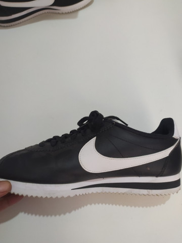 tenis nike feminino couro preto