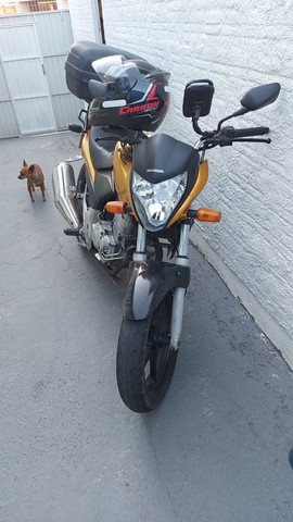 CB 300