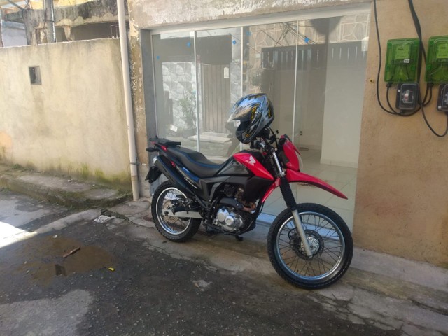 VENDO MOTO TOP