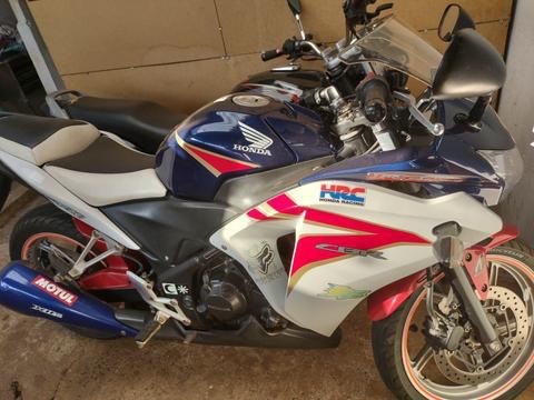 HONDA CBR 250 2012