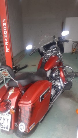 HD HARLEY DAVIDSON DYNA SWITCHBACK