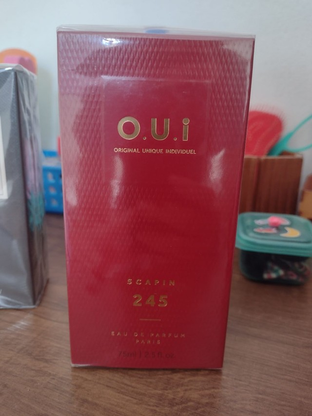 Perfume importado original O. U. I 